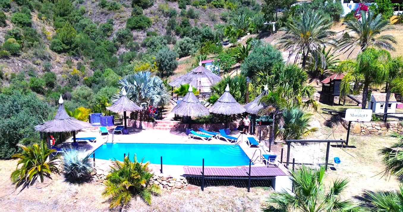 Castle Tower Ground Floor Apartment In Rural Holiday Park 'Cezanne' Tolox Exteriér fotografie