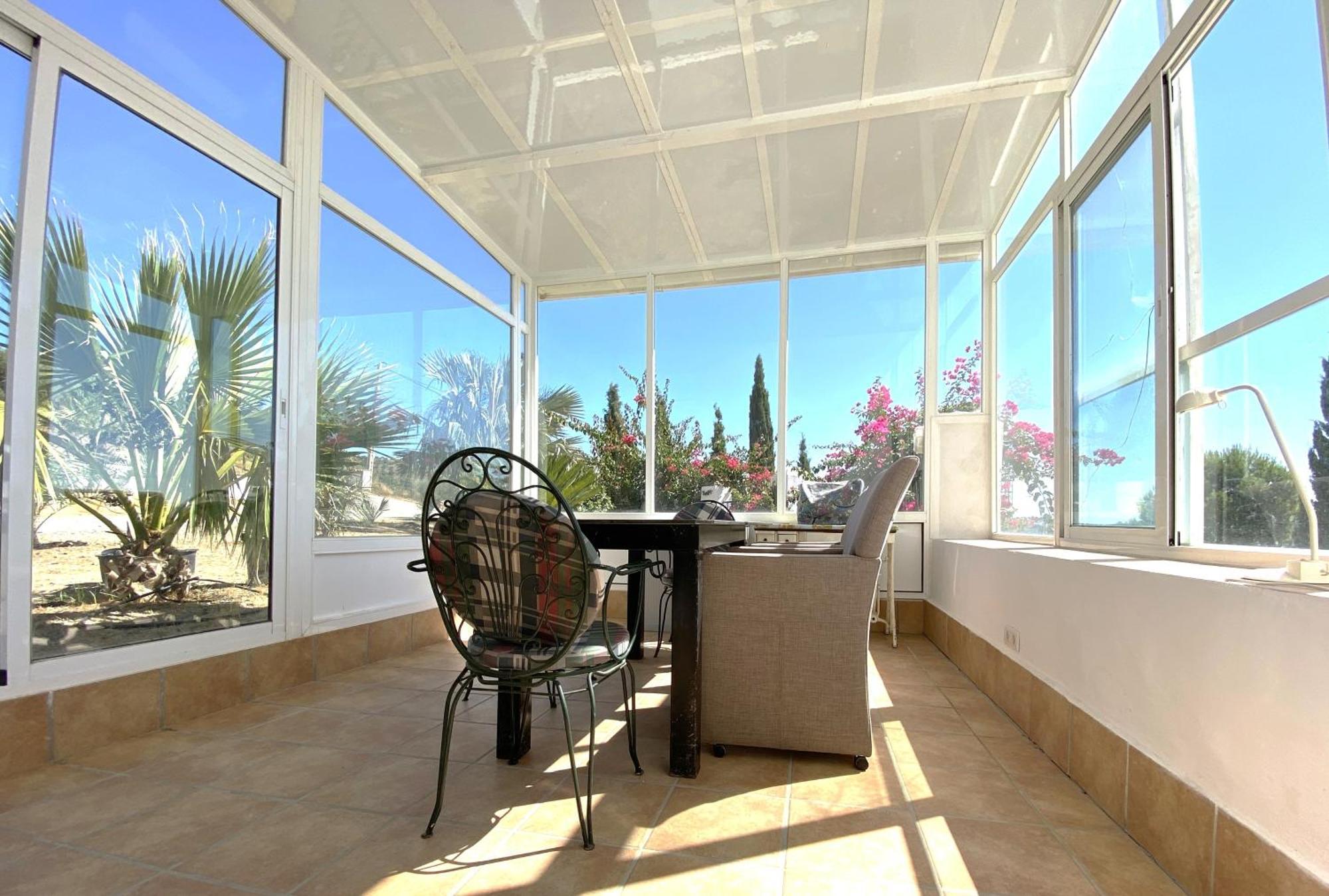 Castle Tower Ground Floor Apartment In Rural Holiday Park 'Cezanne' Tolox Exteriér fotografie
